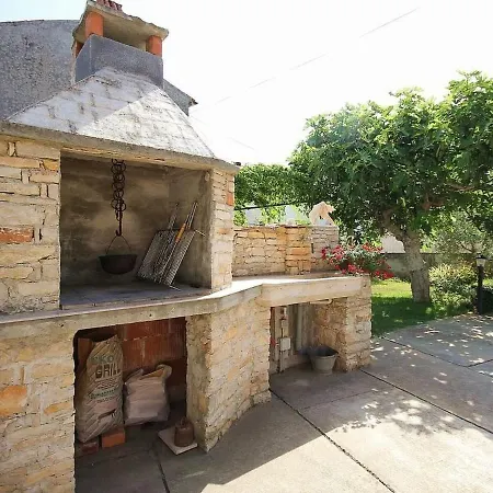 House Pepca Μεντουλίν